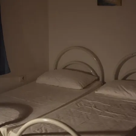 Private At Hektor & Aferdita Guest house Vlore